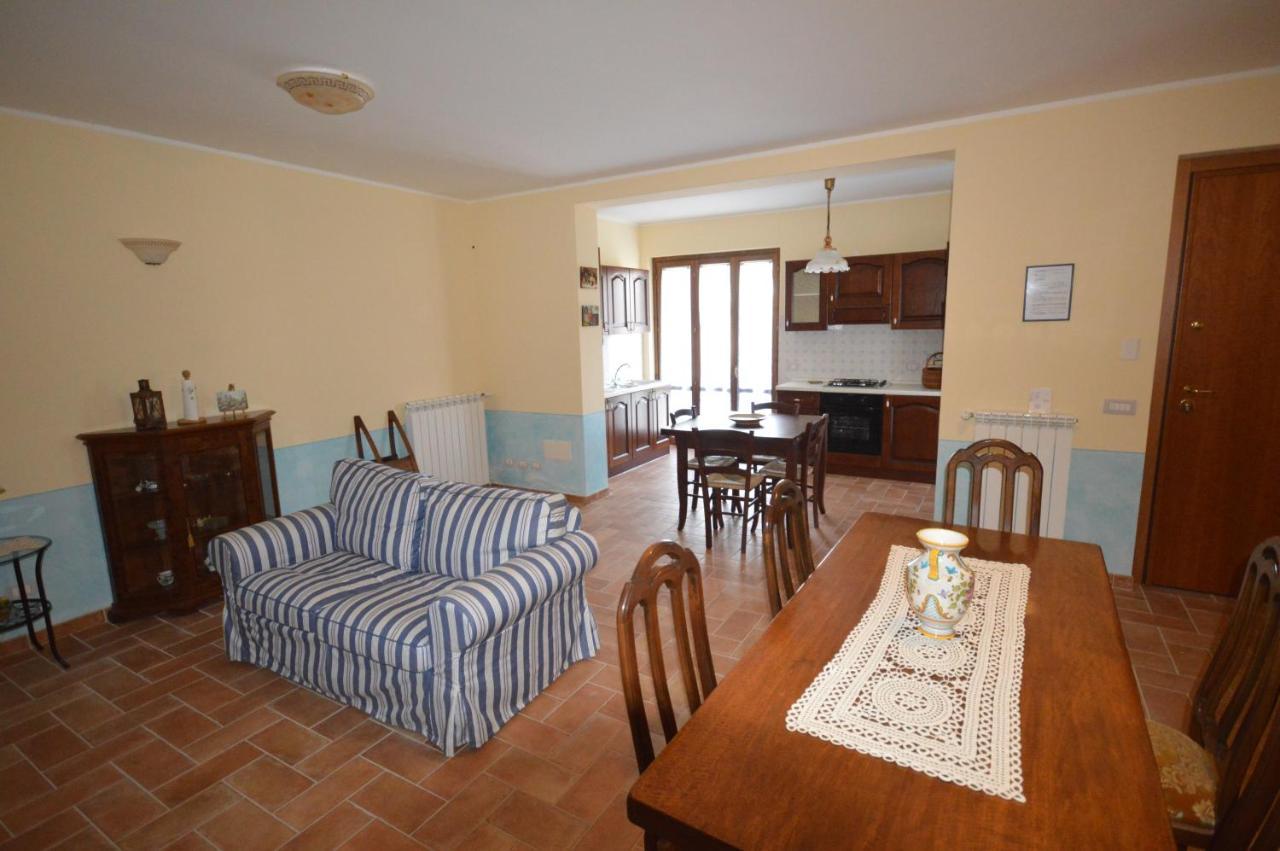 Maison d'hôtes Casa Cardarella à Beroide Extérieur photo