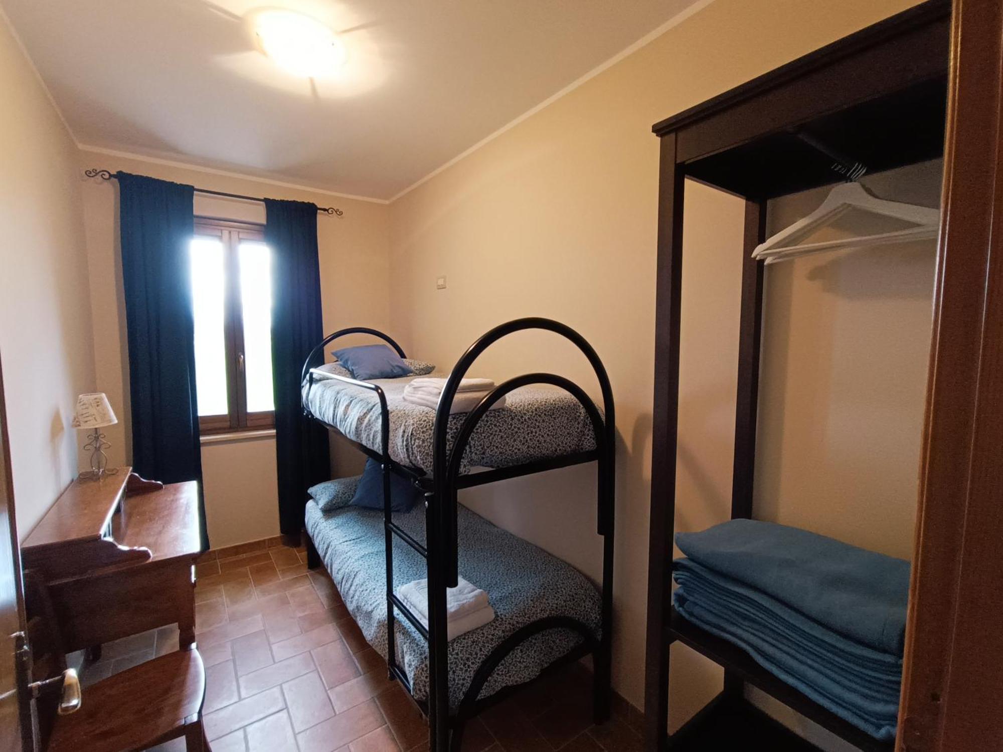 Maison d'hôtes Casa Cardarella à Beroide Chambre photo