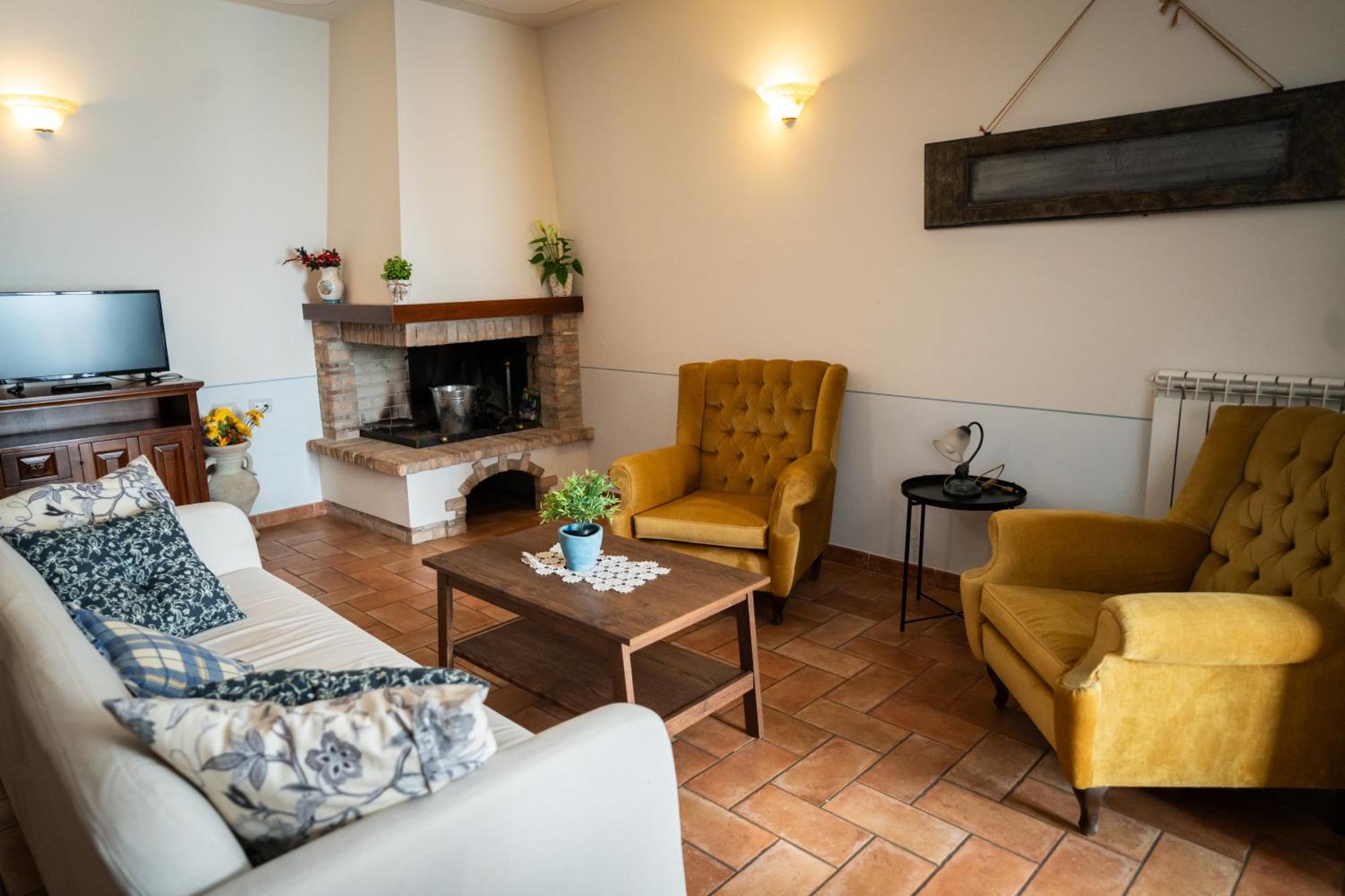 Maison d'hôtes Casa Cardarella à Beroide Extérieur photo