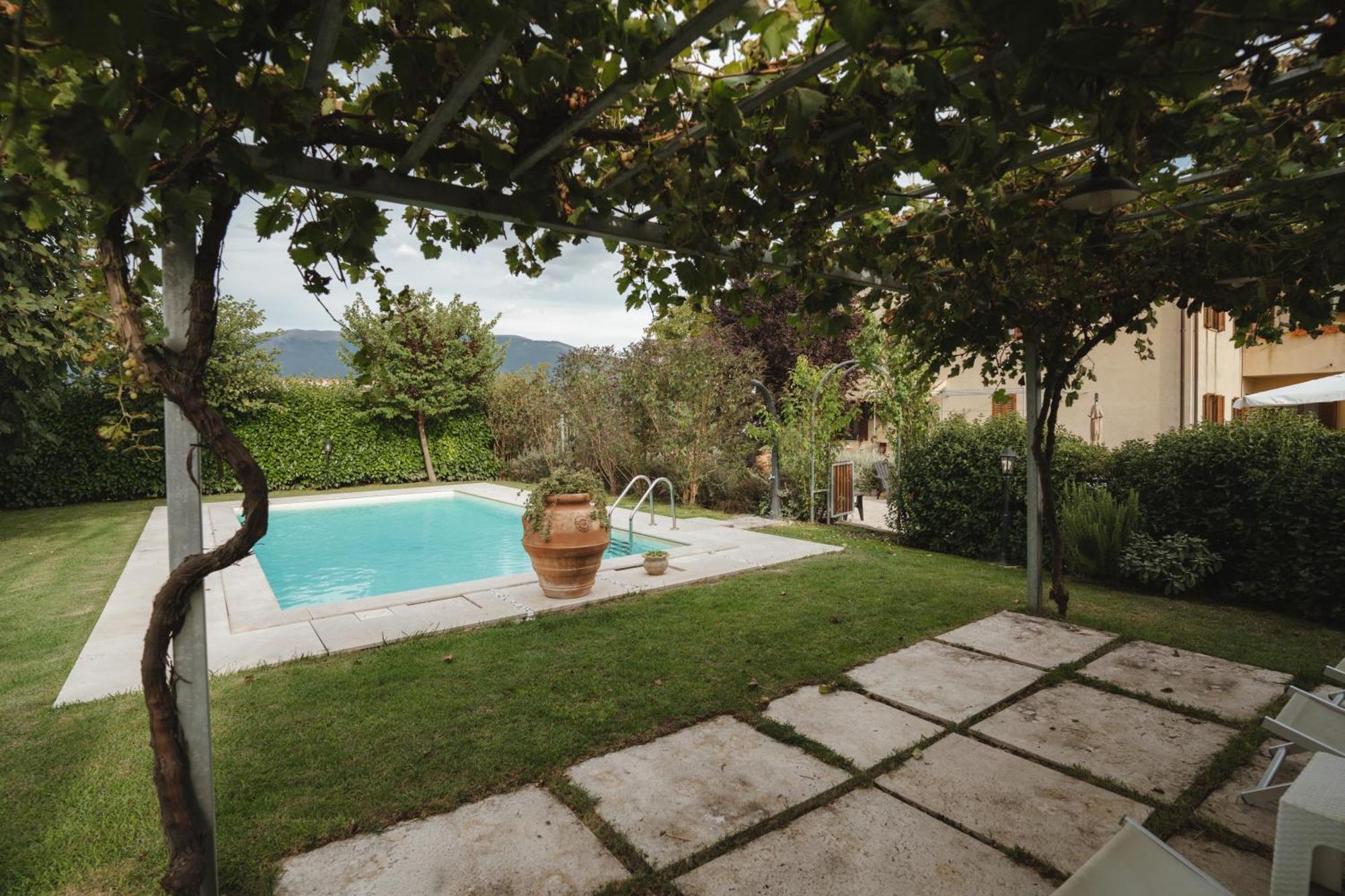 Maison d'hôtes Casa Cardarella à Beroide Extérieur photo