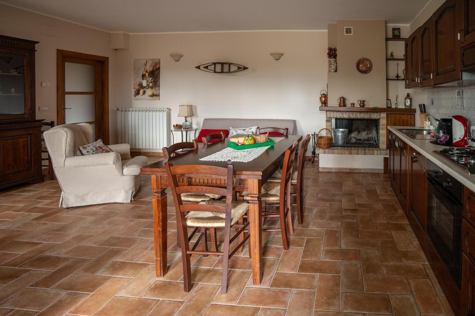 Maison d'hôtes Casa Cardarella à Beroide Extérieur photo